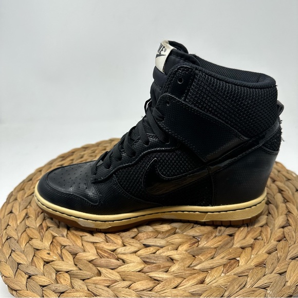 Nike Dunk Sky Hi Black Essential Mesh Gum Hidden Wedge Size 7.5 - Picture 2 of 9